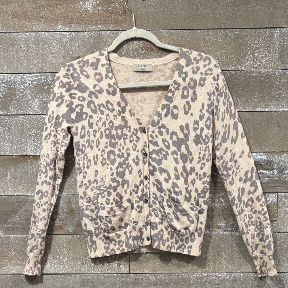LOMA London 100% Cashmere button down sweater size Small